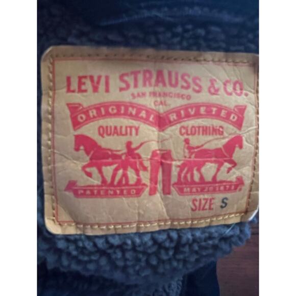 Levis Black Corduroy Button Up Trucker Jacket Small Sherpa Lined Flap Pockets - Picture 9 of 9